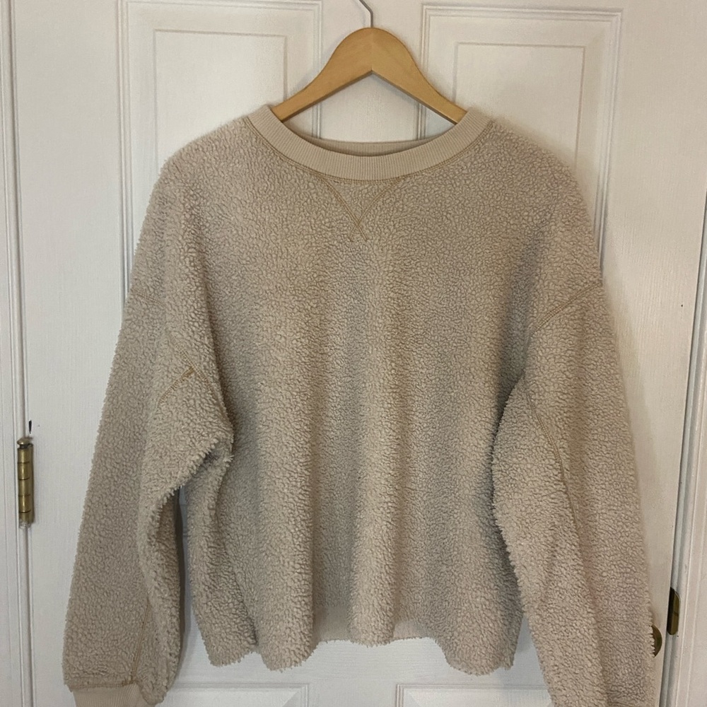 AE Sherpa Crewneck Sweatshirt